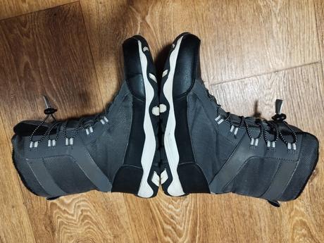 Nepremokavé snehule, 37