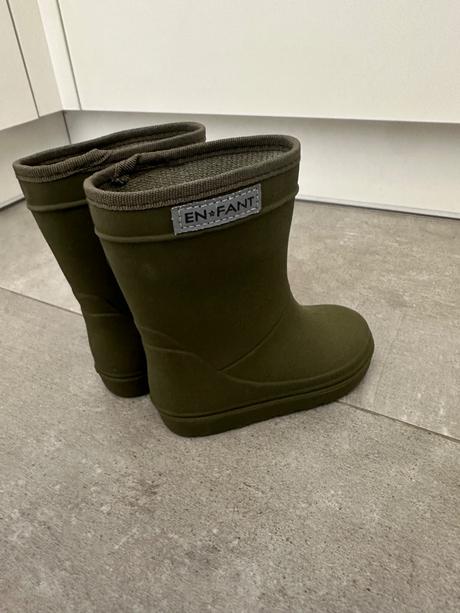 Enfant gumaky, en fant,21