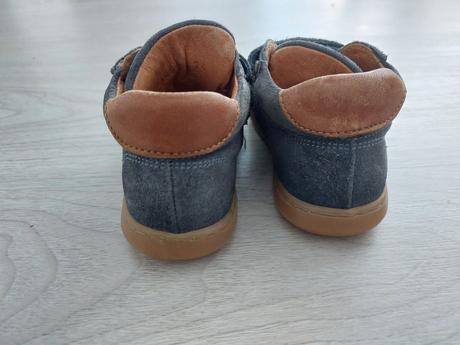 Topanky bisgaard, 24