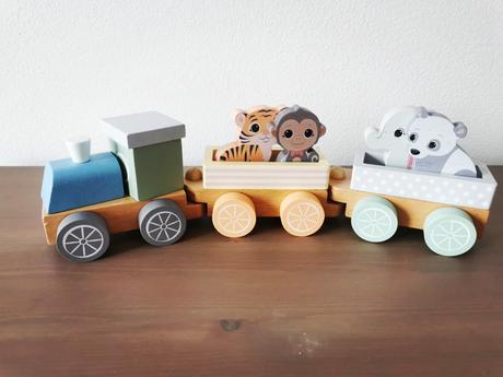 Jouéco the wildies family drevený vláčik so zviera,