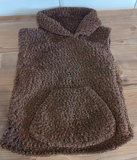 Háčkovaná vesta, 110