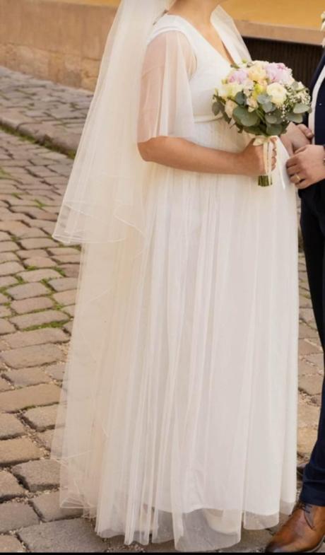 Svadobné šaty veľkosť 40/42, 42