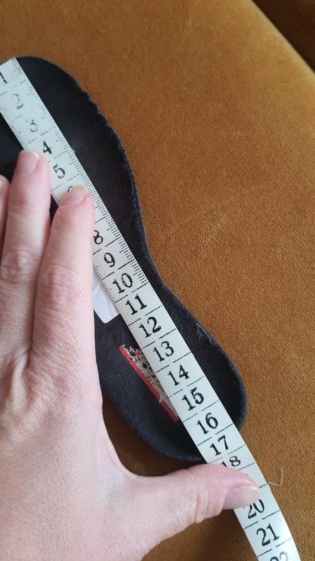 Gumáky 25, hunter,25