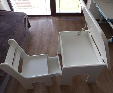 Detský stôl a stolička,