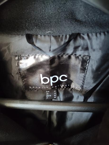 Zimný materský kabát, 42