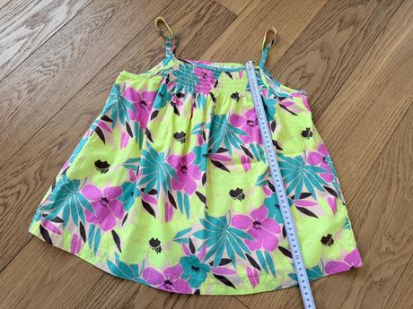 Top, gap,152