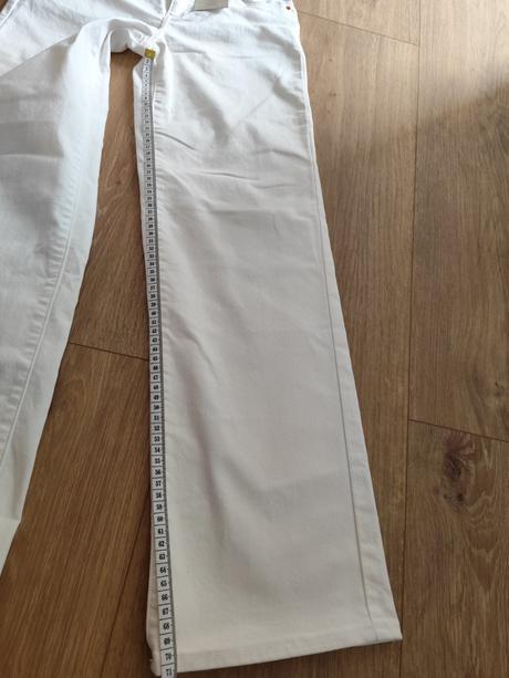 Široké rifle, levis,152