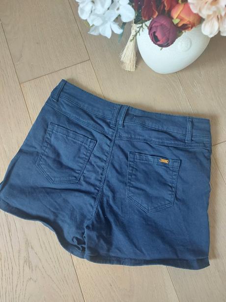 Šortky stradivarius - top stav, stradivarius,36