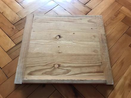 Drevená doska na vaľkanie cesta,