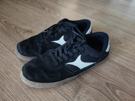 Kožené tenisky aj k obleku, sprandi,39