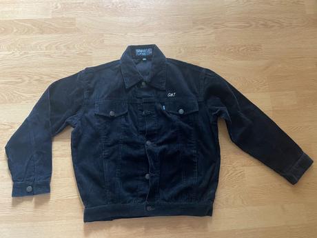 Bunda manchestrova, 158