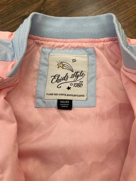 Tenká štýlová bunda, 146