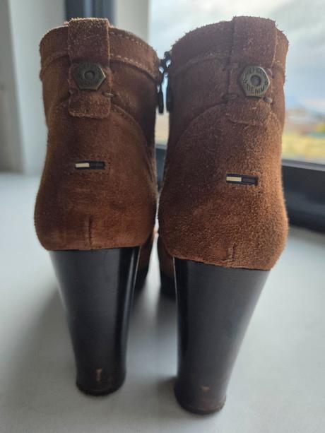 Kožené topánky, tommy hilfiger,37
