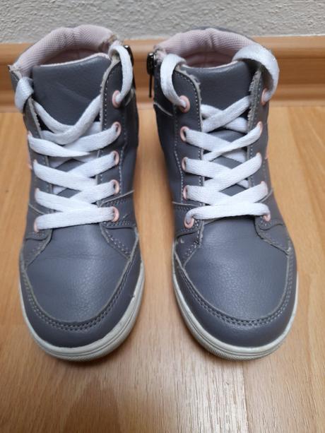 Prechodne topanocky w. 34, 28