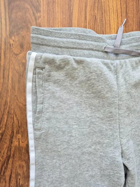 Krásne adidas tepláky 158, adidas,158