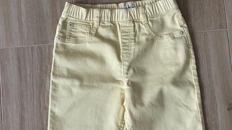 Džeginsy tenke, f&f,152