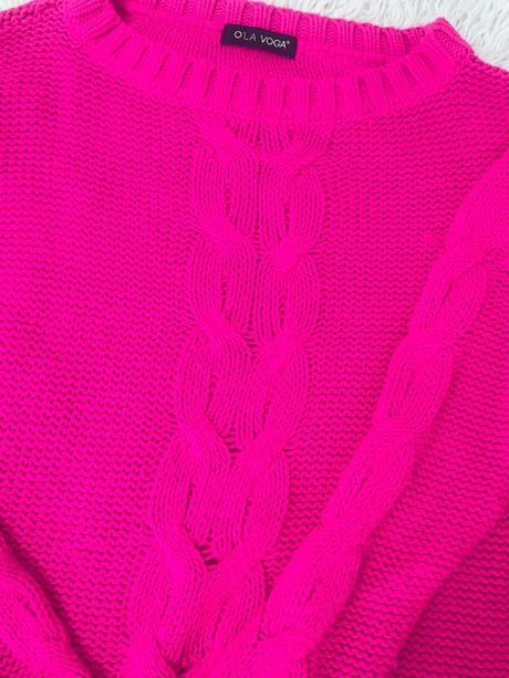 Ružový svetrík, 