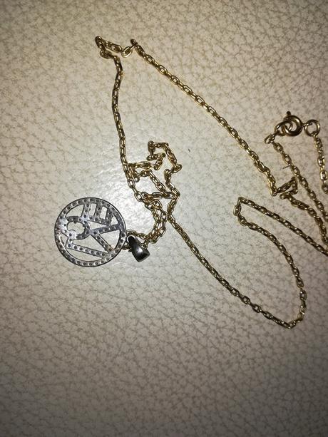 Love prívesok z chirurgickej.ocele,