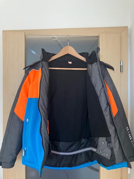 Zimna bunda, yigga,158