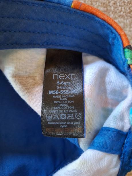 Šiltovky next, next,110