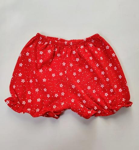 Rozkošné šortky, 98