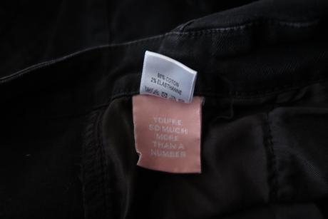 Čierne denimové šaty na traky kate denim, s