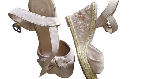 Sandale na klíne.platforme, graceland,37