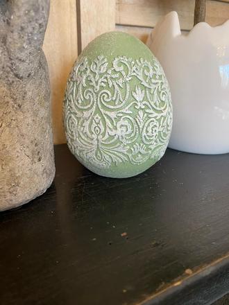 Keramické vajíčko zelenkavé - čipkované, 