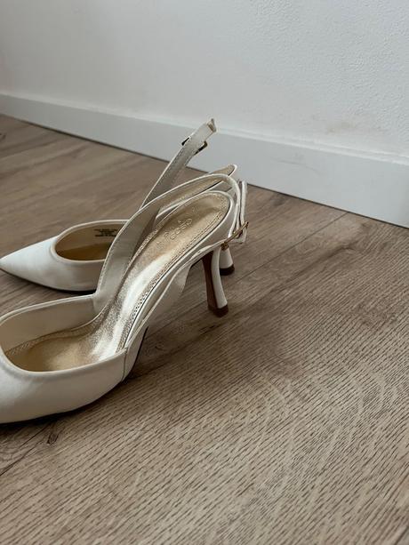 Krémové ivory svadobné topánky asos, 37