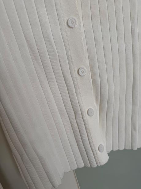 Elegantný pulóvrik, m