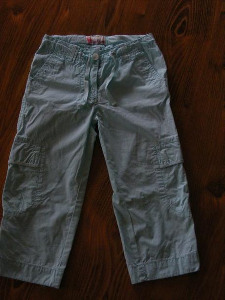 Bledomodré nohavice, 128