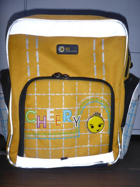 Kvalitná žltá školská taška,