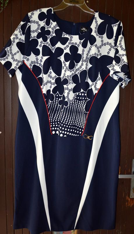 Exkluzívne dámske šaty, 48 / 50 / 52