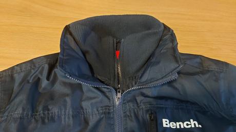 Hrejiva funkcna bunda na zimu, top stav, bench,m