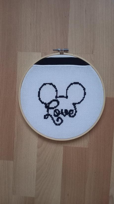 Mickey mouse na vyšívanie, 