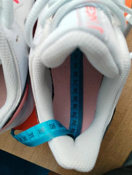 Tenisky nike legend essential top stav, nike,36