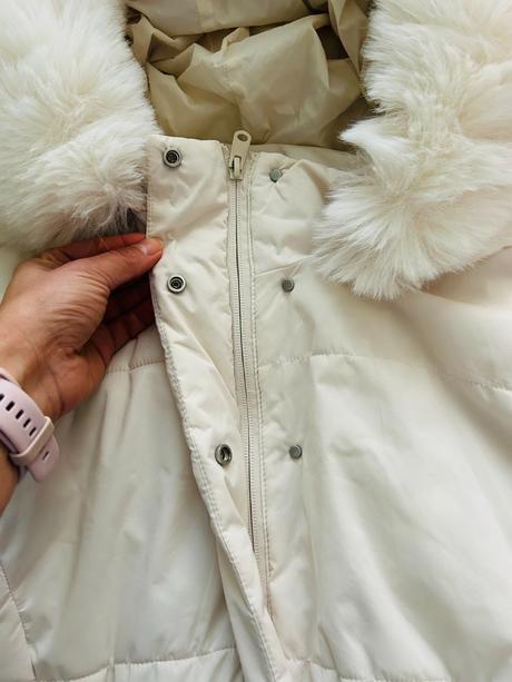 Nádherná bunda značky oysho, pc 122,99 eur, m
