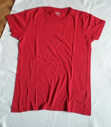 2ks tričiek a krátke nohavice veľ. 158, 158–170