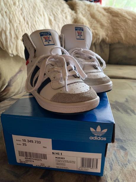 Adidas tenisky, adidas,25