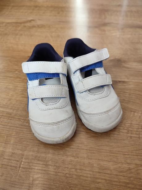 Botasy, puma,22