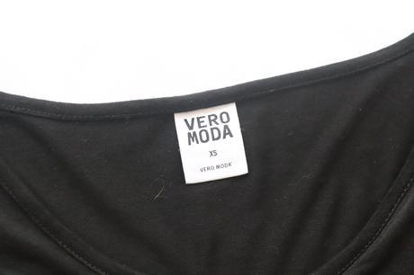 Elastické šaty - top stav, vero moda,xs