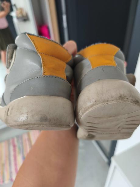 Zimné barefoot, little blue lamb,27