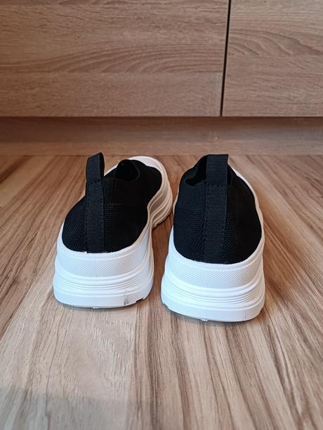 Dámske slip-on tenisky, 40