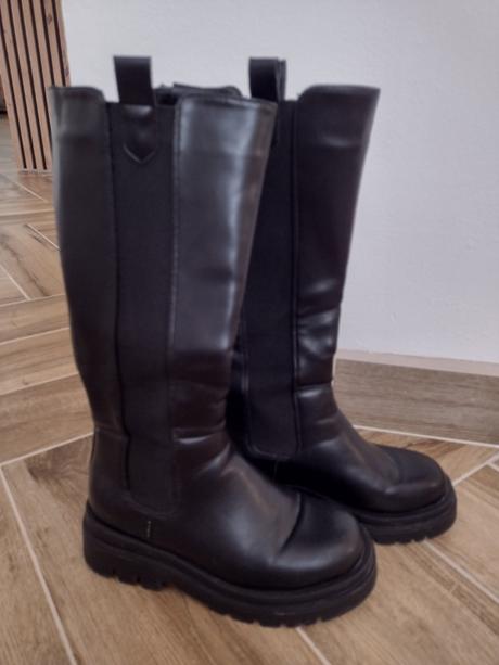 Čižmy s hrubou podrážkou, 36