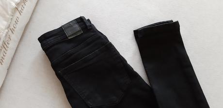 Čierne slim rifle zara 32, zara,32