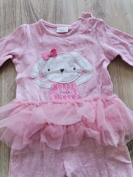 Dievčenský overal na spanie so zajacikom, f&f,74