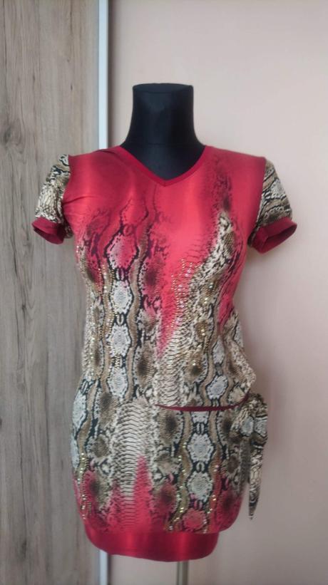 Elegantné šaty veľkosť m, m