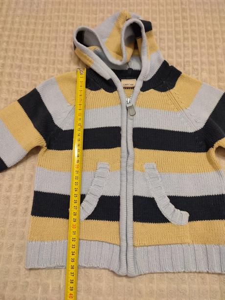 Svetrík v. 98, cherokee,98