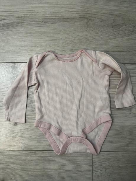 Balík vzorovaných dlhorukavovych body, f&f,74