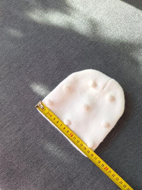 Čiapky pre dvojičky, 68